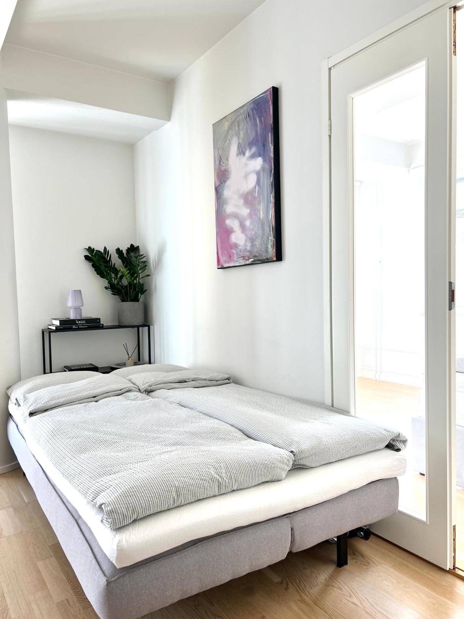 Modern Apartment With Private Terrace Helsinki Exterior photo